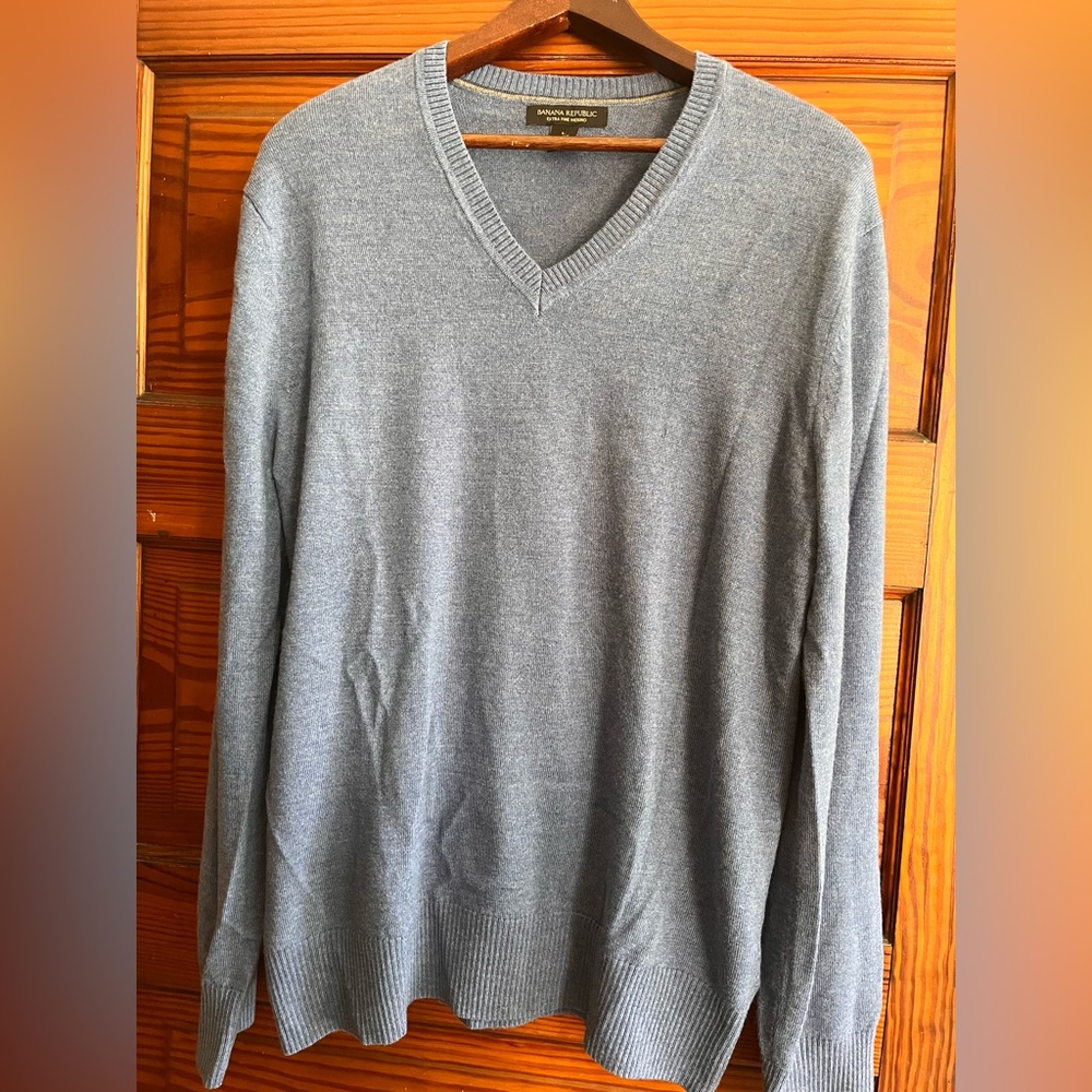 Banana Republic Sweater LARGE